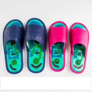 Acupoint Massage Massage Slippers Barbed Massage Slippers Non Slip Magnetic Therapy Sole Bathroom Men and Women Massage Shoes Foot Massage Shoes Summer