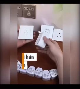 Ổ cắm du lịch đa năng Universal Travel Adapterổ cắm đa năngổ cắm du lịch quốc tếphích chuyển đổi quốc tếổ cắm quốc tếổ chuyển đầu cắmổ chuyển đổi cắm điệnổ cắm xách tayổ điện đa quốc giaổ cắm chuyển đổi quốc tế phích cắm du lịchadapter du lịch