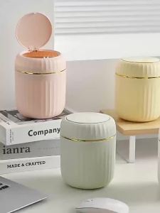 Mini Desktop Trash Can with Lid Garbage Waste Bin Organizer Bedroom Office Desk Storage Box Made Durable Plastic Home Supplies
