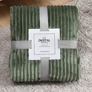 PrettyFamily Soft Sofa Fluffy Fleece Shaggy Coral Fleece Airplane Hotel Trave Car Blanket Bath dry Warm Baby Blanket Office Nap Sleeping Single Double Bed Blanket Simple INS Style