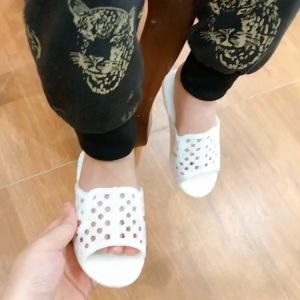Dép tổ ong trẻ em nghìn lỗ huyền thoại mini cưng xỉu cho bé mầm nontiểu học