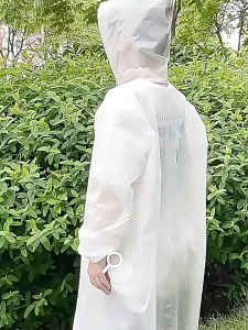 เสื้อกันฝนแบบใช้แล้วทิ้ง เสื้อกันฝน พกพาสะดวกสบาย คุณภาพดี การทำให้ข้นขึ้น Raincoat เดินป่า ล่องแพ คอนเสิร์ต มาราธอน