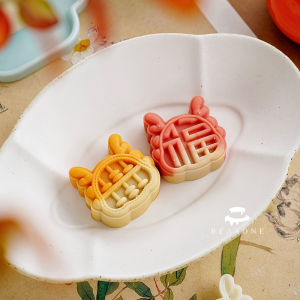 Fortune Cookie Mooncake 30g 50-63g Peach Mountain One Bite Crisp Shell Guang Style Mooncake Baking DIY Mold Kitchen Tools