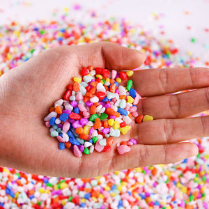 Blumey หินใส่ตู้ปลา หินประดับ ตกแต่งสวน 100g ต่อแพ็ค Colorful Stones