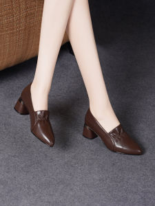 รองเท้าส้นสูงหนังแท้สำหรับผู้หญิง ทรงหัวแหลม ทรงหัวมน สวมใส่สบาย ระบายอากาศได้ดี ผลิตจากยาง