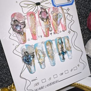 10Pcs High Quality Handmade Press on Nails Carved Snowflake Hand-Painted Line Outline Fake Nails Elegant Commuting Style