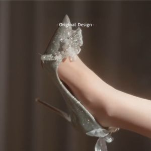 ใหม่เงินชี้นิ้วเท้ารองเท้าเจ้าสาวรองเท้าส้นสูงรองเท้าแต่งงาน < Ne1> รองเท้าเดียวที่มีปมผีเสื้อสองทางสวมใส่ส้นบาง