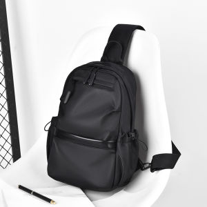 กระเป๋าสะพายข้างผู้ชาย กระเป๋าสะพายข้างแบบสะพายไหล่ กระเป๋าสะพายข้าง กระเป๋าไนลอนน้ำหนักเบาทนทานกันน้ำสำหรับการเดินทาง เดินป่า พกพาในชีวิตประจำวัน