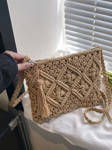 Bohemian Handwoven Crossbody Bag Casual Fashionable Womens Single Shoulder Bag Versatile Woven Design Handheld Bag