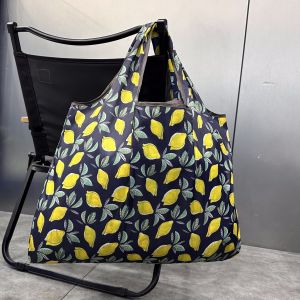 กระเป๋าสะพายไหล่ กระเป๋าสะพายความจุขนาดใหญ่ กระเป๋าช้อปปิ้งน้ําหนักเบาเป็นมิตรกับสิ่งแวดล้อมนํากลับมาใช้ใหม่พร้อมลวดลายพิมพ์ กระเป๋าเดินทางสไตล์แคมป์ปิ้งแบบพับได้กลางแจ้ง