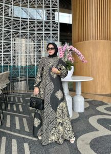 PARAMITHA DRESS BY IRNA EMERALD