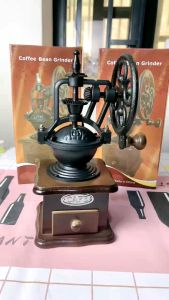 Máy Xay Cafe Xay Tiêu Bằng Tay Grinder Phong Cách Cổ Điển