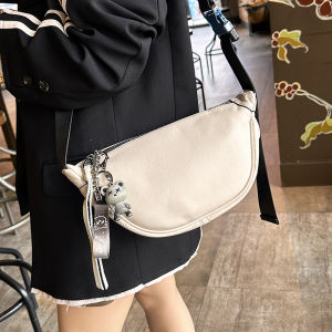 2023 New Style Womens Casual Shoulder Bag Soft Leather Horse Saddle Bag Fashionable Leisure Crossbody Bag with Zipper