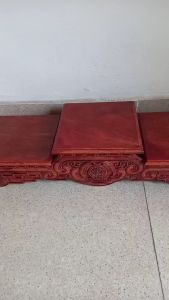 TAM CẤP GỖ HƯƠNG  cao 15cm mặt vuông 20cmx20cm ngang 65cm