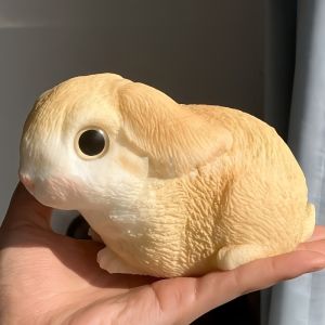 ตุ๊กตากระต่ายบีบเล่น ของเล่นบีบกระต่ายนุ่มเหนียว ของเล่นสควิชชี่รูปสัตว์การ์ตูนน่ารัก ของเล่นบีบช่วยผ่อนคลาย ของขวัญสำหรับเด็กผู้หญิง