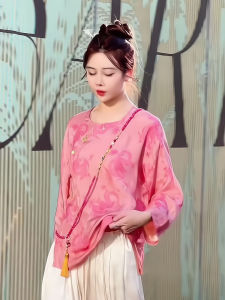 Áo Sơ Mi Màu Hồng Phong Cách Trung Hoa Mới Dành Cho Nữ Mùa Xuân 2025 Áo Sơ Mi Dài Tay Dáng Rộng Thời Trang Công Sở Thường Ngày