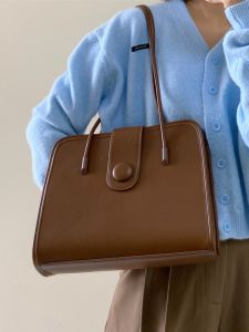 Bag for Women Ins Niche Style South Korea New New Arrival Autumn and Winter Wild Retro Underarm Bag Womens Shoulder Satchel Messenger Bag