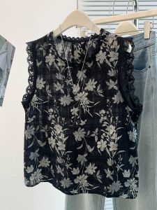 Retro Floral Lace Sleeveless Blouse Plus Size Slimming