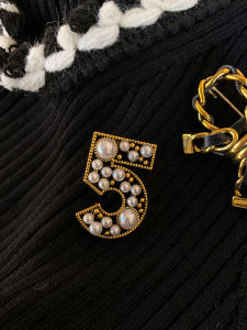 CAFFTI | Chic Pearl Brooch for Coat and Sweater