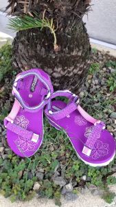 Sandal Gunung Anak Cewek SD GoPro Jennifer CW Sendal Spon Eva Ringan Anti Selip Karet Fashin Modis di Kaki Sendal Gunung Anak