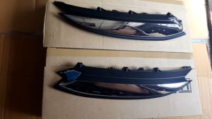 คิ้วบนไฟหน้า ISUZU D-Max 2018-2019 (คิ้วชุบโครเมี่ยมขอบสีดำ) แท้เบืกศูนย์