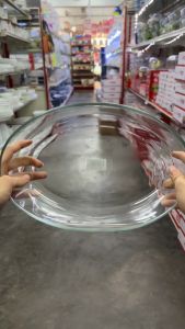 HARIO 2.4L Oval Baking Dish - Heatproof Glass for Oven & Microwave | Durable Bakeware