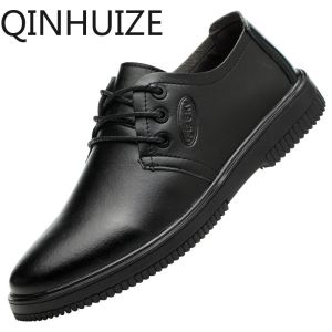 QINHUIZE safety shoes male electrician shoes insulation national standard 6KV chef shoes tendon bottom lightweight non-slip wear-resistant work shoes men