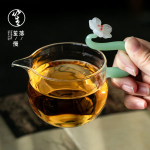 LUOSHENGMANSHENGHUO | Heat-Resistant Borosilicate Glass Tea Sharing Pitcher