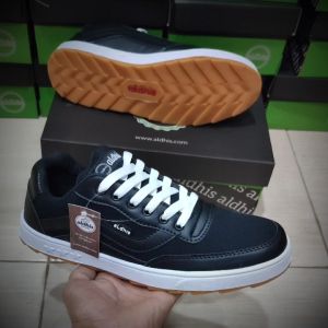 Sepatu Sneakers Pria sepatu Kets Cowok Casual Aldhis AX-710 Low Black Gum