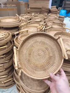Wicker Fruit Tray Round Rattan Storage Basket Serving Tray Wooden Handle Bread Fruit Cake Food Plate Serving Tray Dinner