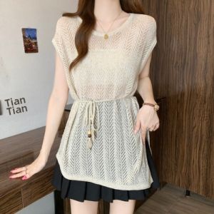 AIYITI | Hollow-out Lightweight Knitwear Plus Size Sleeveless Tummy Conceal Top