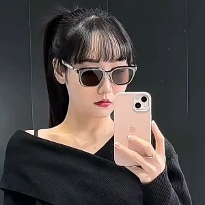Kính Râm thời trang form vuông thon gọn khuôn mặt càng Kính đính Ngôi Sao mã T5104