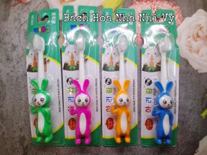 Bàn chải đánh răng Kids cho bé từ 3 -12 tuổi ( lông bàn chài mềm mịn )