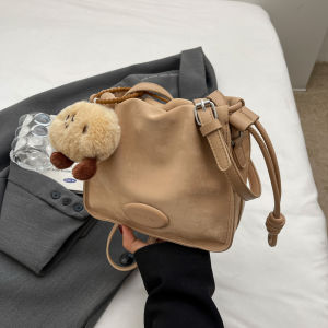 ILINX 2024 Spring Summer New Womens Bucket Shoulder Bag Fashionable Commuter Crossbody Leather Handbag Korean Style Pure Color