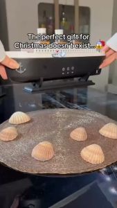 เครื่องพ่นอโรมา เครื่องพ่นแมงกะพรุนอัจฉริยะ เครื่องทําความชื้นล่องเรือย้อนยุค aroma diffuser ขนาด 250 ml.