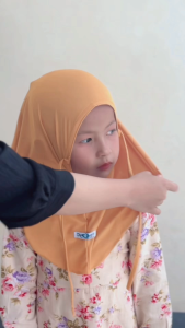 Jilbab Instan Bergo Anak Tali Maryam Jersey Usia 1-5 Tahun / Kerudung Instan Anak Premium