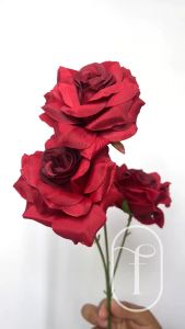 Bunga Valentine / Bunga Palsu / Bunga Merah / Bunga Cream Pink / Bunga Mawar