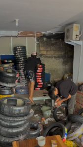 Paket Ban Motor Matic BLACKSTONE EUROMAX 90/80 - 100/80 Ring 14 Tubeless