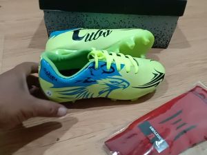 KIDZTUBS Sepatu Bola Anak Paket Komplit Sepatu Bola Tas Skin Deker Kaos Kaki Usia 6-10 Tahun Size 28 29 30 31 32 33 34 35 36 37 KDZ1319122224