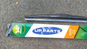 Gạt mưa ô tô DAEWOO Gentra Lacetti Lanos Nubira Matiz Xương mềm ba khúc UP PARTS CAO CẤP.