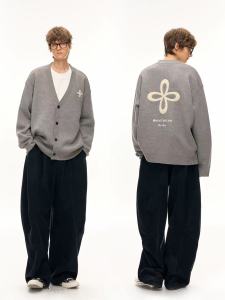 Laid-back Style Towel Embroidery Cross V-neck Neutral Loose Knitted Sweater Cardigan Casual Fashion Urban Wear for Men And Women