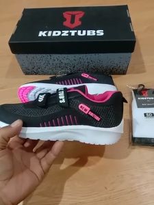 KIDZTUBS Sepatu Sekolah Anak Perempuan Warna Hitam Ping Putih Murah Perekat Rekat Velcro Kecil Tanggung Umur 6 10 Tahun PAUD TK SD SMP SMA Kelas 1 2 3 4 5 6 7 8 9 0 124111624