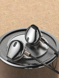 SENXUN | Semi In-ear Heavy Bass Wired Headphones with Microphone 3.5mm