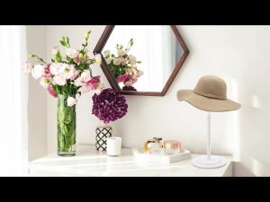 Adjustable Height Wig Display Stand Non-Slip Wig Stand Portable Hat Display Stand Travel Wig Holder