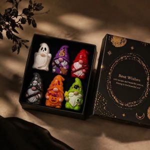 Halloween Witch Mini Dwarf Resin Figurine with Gift Box Suitable for Shelves Garden Bonsai Party Decoration and as a Gift.
