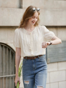 XIANGYING | White Bubble Sleeve Commuter Straight Shoulder Lightweight Lyocell Blouse