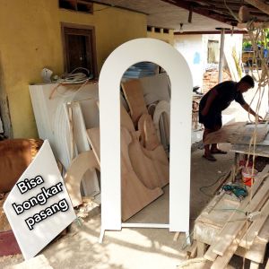 backdrop triplek dekorasi pelaminan. backdrop wedding