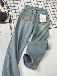 กางเกงยีนส์ทรงตรงเอวสูง กางเกงขายาวทรงหลวมขากระบอกเล็กสำหรับผู้หญิง ทรงเรียบง่าย สไตล์ฮ่องกง ฤดูใบไม้ผลิ 2024