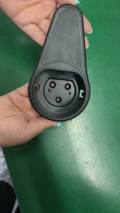 Xe Điện Loại 2 Bộ Giữ Ổ Cắm Sạc Treo Tường Chất Liệu ABS EV IEC 62196-2 Cáp Sạc Ổ Cắm Phụ Kiện