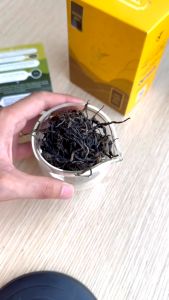 Trà Phổ Nhĩ Sống Rời - Shan Tuyết Cổ Thụ Thiện Tài Trà Cổ Thụ Hà Giang Vụ Xuân Một Tôm Một Lá Hộp Quà Tặng Hảo Hạng 60g